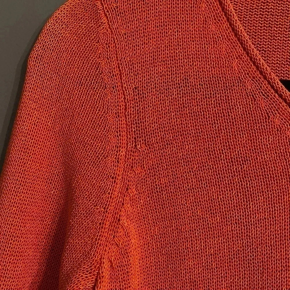 J. McLaughlin orange v neck sweater - cotton blend - light weight - medium - Picture 5 of 6
